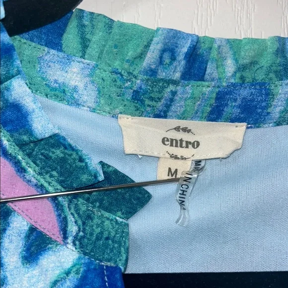 Entro Woman’s Dress - Picture 2 of 2